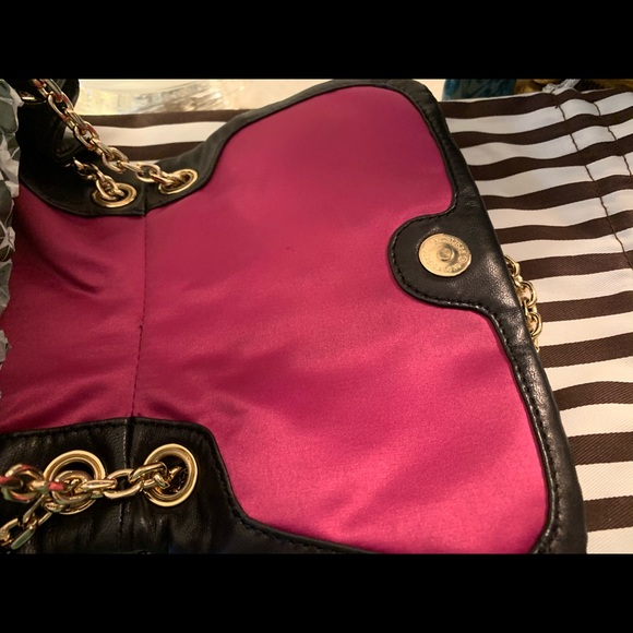 Henri Bendel Black Quilted Handbag - Picture 7 of 8